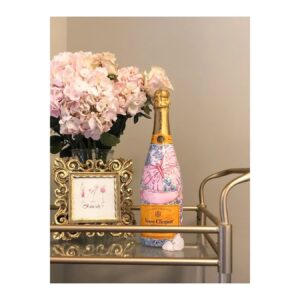 selfless-love-foundation-personalized-bottle-of-veuve-clicqout-champagne